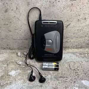Optimus SCP-102 AM FM Cassette Player w Sony Walkman Headphones